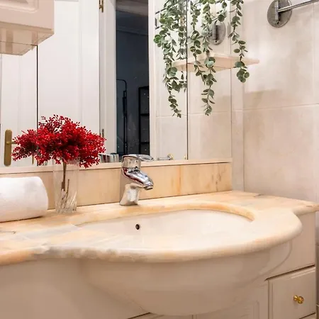 Ideal Al Lado De La Catedral Apartment